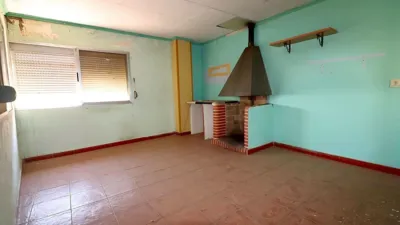 Piso en venta en Alborache, Alborache de 60.000 €