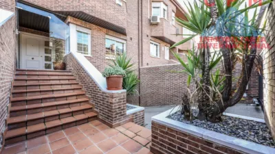 Casa adosada en alquiler en Salvador - Imagen 13