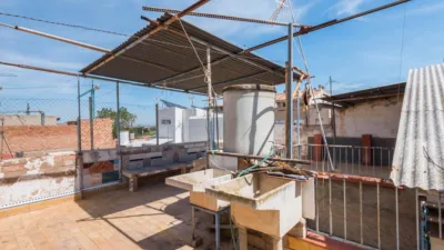 Casa adosada en venta en Calle Felipe II, Santo Ángel (Distrito Pedanías Este. Murcia Capital) de 140.000 €