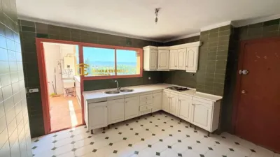 Apartment on Avenida Juan Carlos I photo 5
