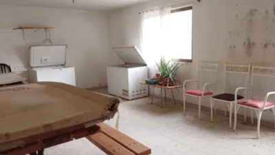 Semi-detached house in Fuentecillas-Yagüe-Villalonquéjar photo 29