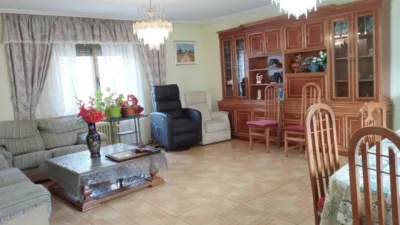 Semi-detached house in Fuentecillas-Yagüe-Villalonquéjar photo 33