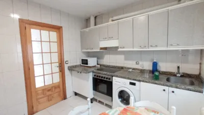 Semi-detached house in Fuentecillas-Yagüe-Villalonquéjar photo 6