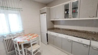 Semi-detached house in Fuentecillas-Yagüe-Villalonquéjar photo 7