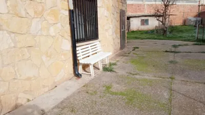 Semi-detached house in Fuentecillas-Yagüe-Villalonquéjar photo 8