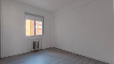 Piso en alquiler en Valdezarza - Imagen 12
