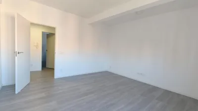 Piso en alquiler en Valdezarza - Imagen 3
