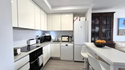 Apartment on Avenida de Ausiàs March photo 4