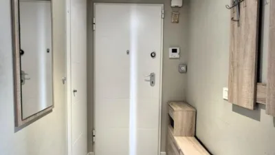 Piso en Carrer de Juan de la Cierva photo 21