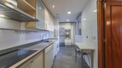 Piso en venta en Avenida de Sancho 'El Fuerte', Ermitagaña-Mendebaldea-Etxabakoitz (Pamplona - Iruña) de 650.000 €