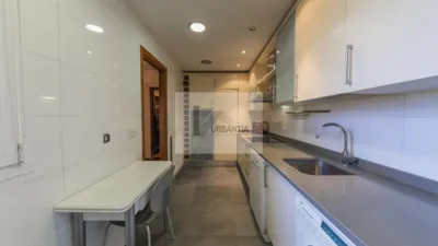 Piso en venta en Avenida de Sancho 'El Fuerte', Ermitagaña-Mendebaldea-Etxabakoitz (Pamplona - Iruña) de 650.000 €