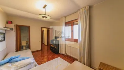 Piso en venta en Avenida de Sancho 'El Fuerte', Ermitagaña-Mendebaldea-Etxabakoitz (Pamplona - Iruña) de 650.000 €