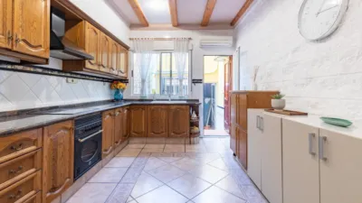 Semi-detached house on Calle de la Aurora photo 22