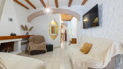 Semi-detached house on Calle de la Aurora photo 2