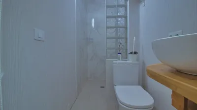 Apartment on Calle de Venecia photo 21