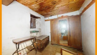 Casa en venta en Galicia, Mosteiro (Ramirás) de 40.000 €