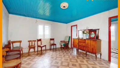 Casa en venta en Galicia, Mosteiro (Ramirás) de 40.000 €
