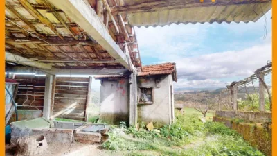 Casa en venta en Galicia, Mosteiro (Ramirás) de 40.000 €