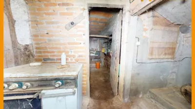 Casa en venta en Galicia, Mosteiro (Ramirás) de 40.000 €