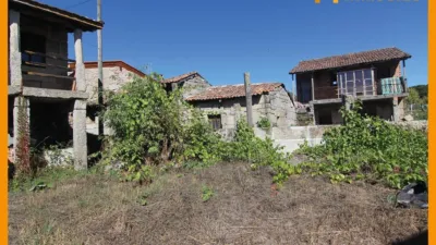 Casa en venta en Vilar de Astrés - Palmés - Arrabaldo, Vilar de Astrés-Palmés-Arrabaldo (Ourense Capital) de 48.000 €