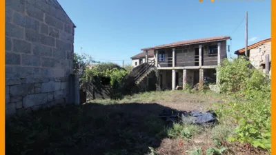 Casa en venta en Vilar de Astrés - Palmés - Arrabaldo, Vilar de Astrés-Palmés-Arrabaldo (Ourense Capital) de 48.000 €