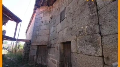 Casa en venta en Vilar de Astrés - Palmés - Arrabaldo, Vilar de Astrés-Palmés-Arrabaldo (Ourense Capital) de 48.000 €
