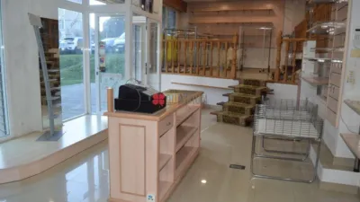 Local comercial en venta en Calle de Sánchez Freire - Vista 4