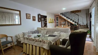 Terraced house on Calle de Osio photo 5