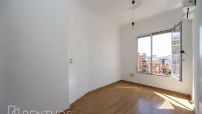 Piso en alquiler en Calle del Marqués de Santillana - Imagen 2