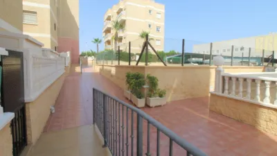Apartamento en venta en Carrer Maite Pagazaurtundua Ruiz, 29, Aguas Nuevas-Torreblanca-Sector 25 (Torrevieja) de 129.900 €