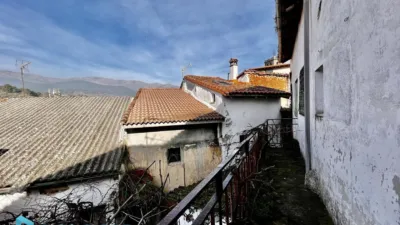 Casa adosada en venta en Calle de Nava, Arenas de San Pedro de 79.990 €