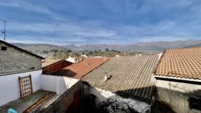 Casa adosada en venta en Calle de Nava, Arenas de San Pedro de 79.990 €