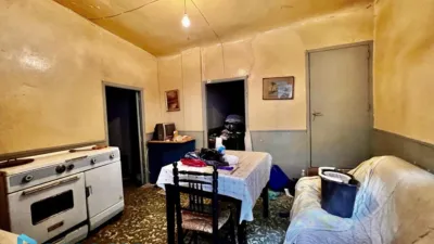 Casa adosada en venta en Calle de Nava, Arenas de San Pedro de 79.990 €