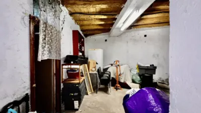 Casa adosada en venta en Calle de Nava, Arenas de San Pedro de 79.990 €