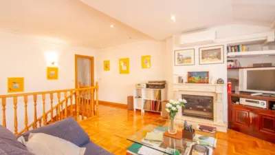 Dúplex en venta en Calle del Padre Murillo, Villava - Atarrabia de 485.000 €