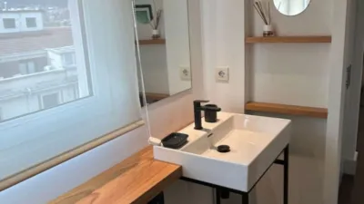 Ático en alquiler en Calle de Juan Ajuriaguerra, 48, Abando Ensanche (Distrito Abando. Bilbao) de 1.300 €<span>/mes</span>