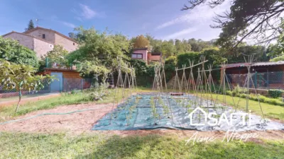 Rustic Farm in Palol de Revardit photo 37