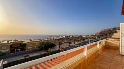 Chalet en venta en Calle El Carmen, Puerto Santiago-Los Gigantes (Santiago del Teide) de 1.045.000 €