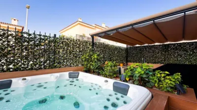 Chalet en venta en Calle El Carmen, Puerto Santiago-Los Gigantes (Santiago del Teide) de 1.045.000 €