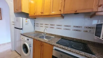 Apartment on Calle de Ramón Gallud photo 10