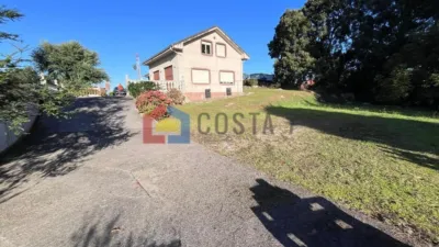 Chalet on Calle Barrio La Arena photo 4