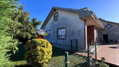 Chalet on Calle Barrio La Arena photo 5