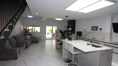 Chalet in Alborache photo 9