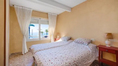 Apartment at Carrer Almudena, 1 photo 14