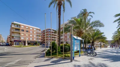 Apartment at Carrer Almudena, 1 photo 30