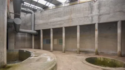 Local comercial en alquiler en Avenida de la Mariña - Más