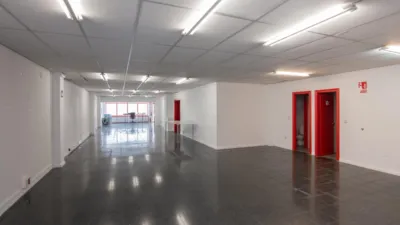 Nave industrial en venta en Mesoiro-Pocomaco - Vista 2