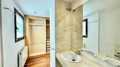 Casa pareada en venta en Calle de Jimena Menéndez Pidal, Valdemarín (Distrito Moncloa-Aravaca. Madrid Capital) de 1.850.000 €