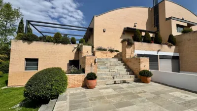 Casa pareada en venta en Calle de Jimena Menéndez Pidal, Valdemarín (Distrito Moncloa-Aravaca. Madrid Capital) de 1.850.000 €