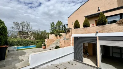 Casa pareada en venta en Calle de Jimena Menéndez Pidal, Valdemarín (Distrito Moncloa-Aravaca. Madrid Capital) de 1.850.000 €